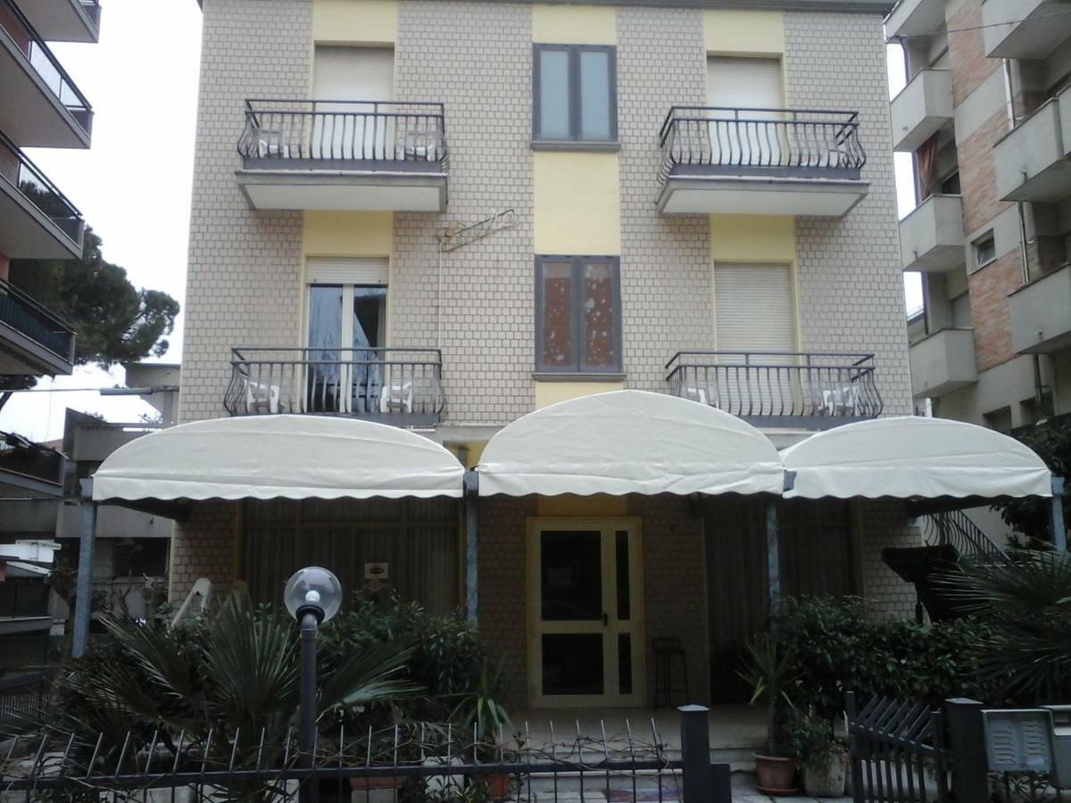 Residence Edera Rimini Kültér fotó