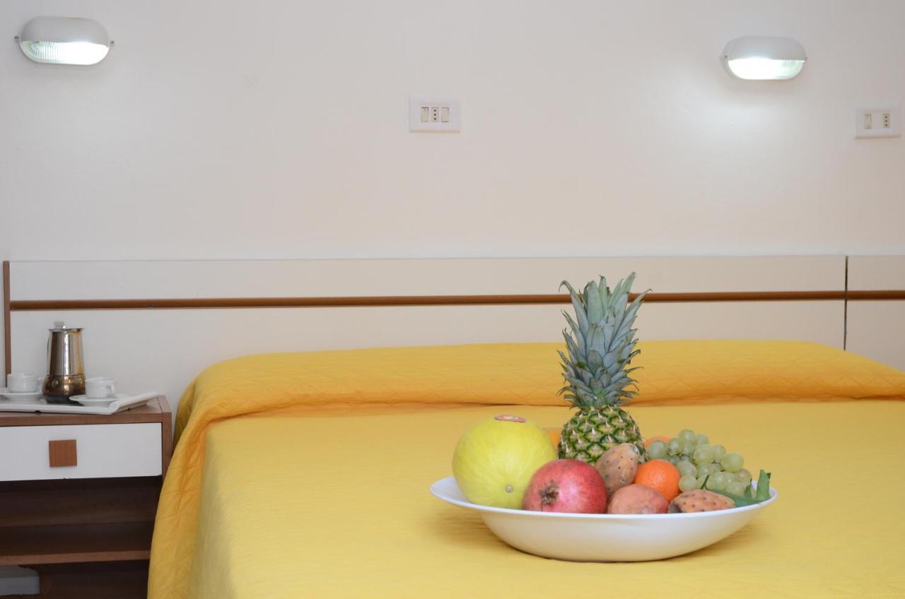 Residence Edera Rimini Kültér fotó